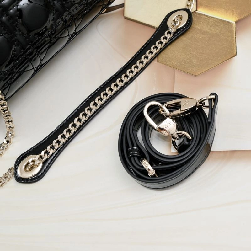 Reliable Christian Dior Top Handle Bags 85502