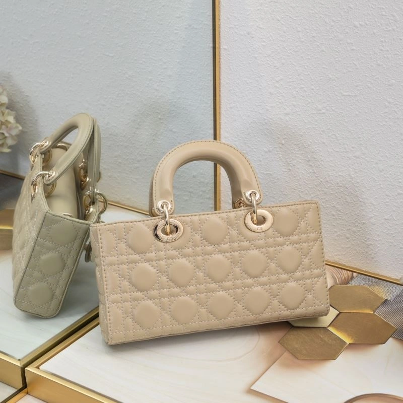 Sustainable Christian Dior Top Handle Bags 85471