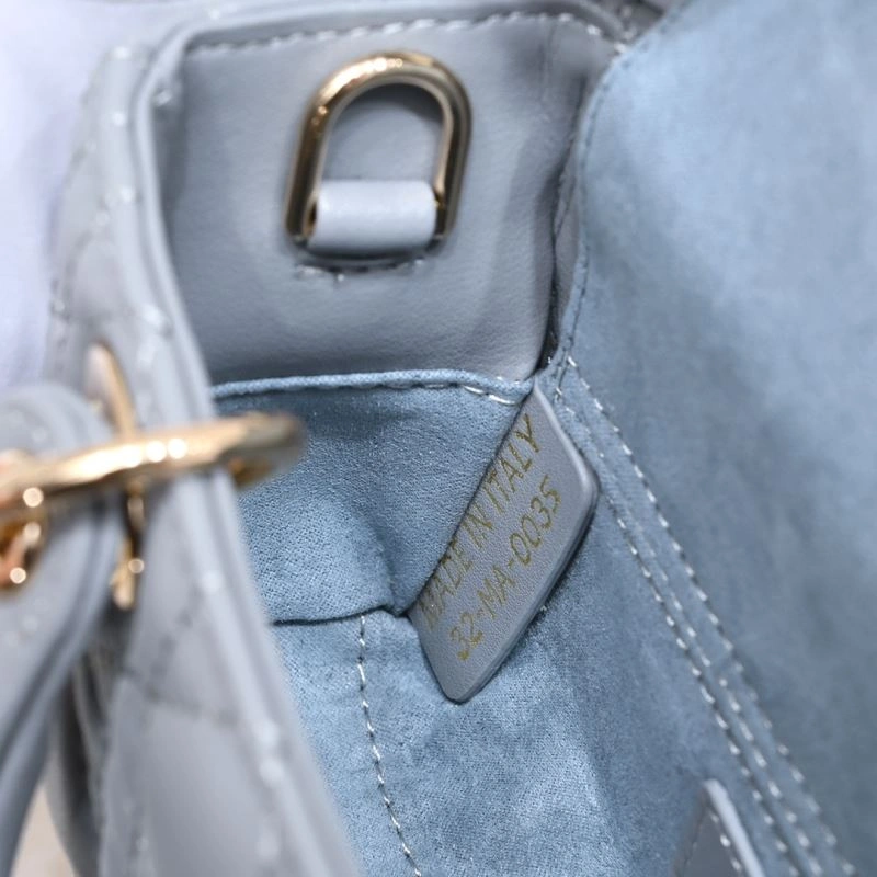 ModernLook Christian Dior Top Handle Bags 85476