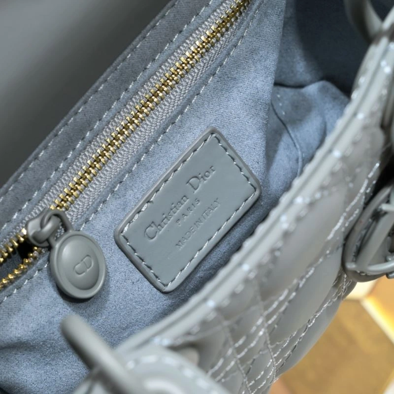 Christian Dior Top Handle Bags ZipUp 85461
