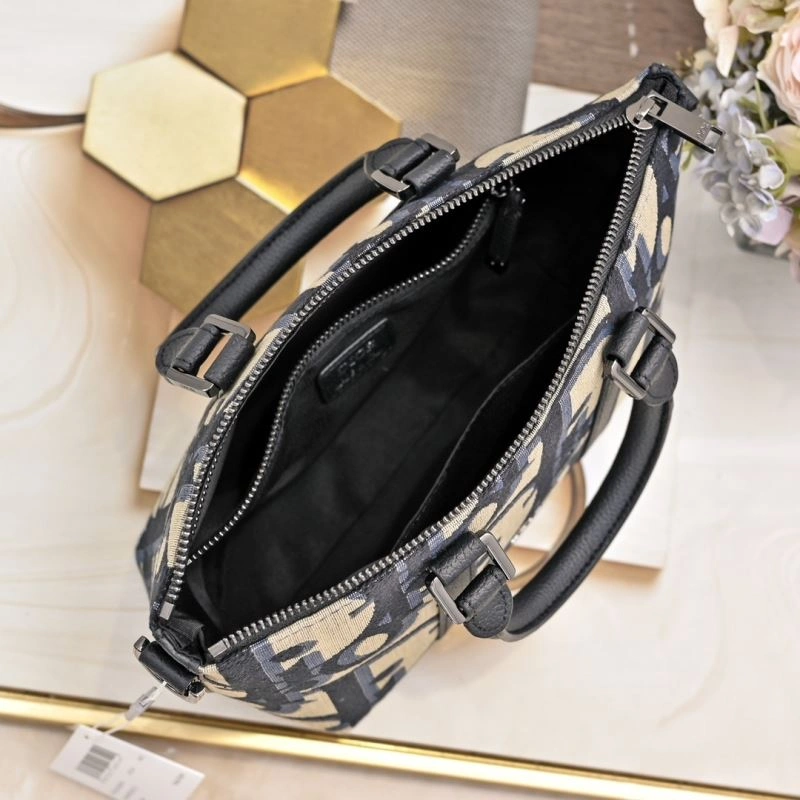 Fashionable Christian Dior Top Handle Bags 85443