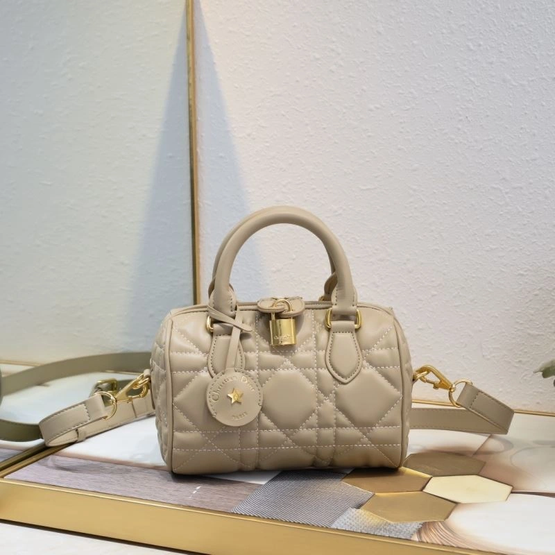Christian Dior Top Handle Bags QuickDry 85431
