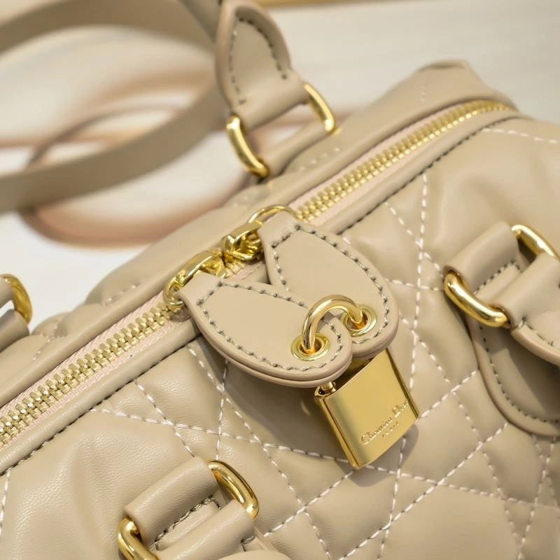 Christian Dior Top Handle Bags QuickDry 85431