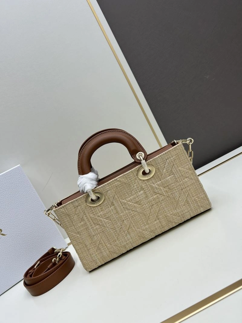 Fashionable Christian Dior Top Handle Bags 84217