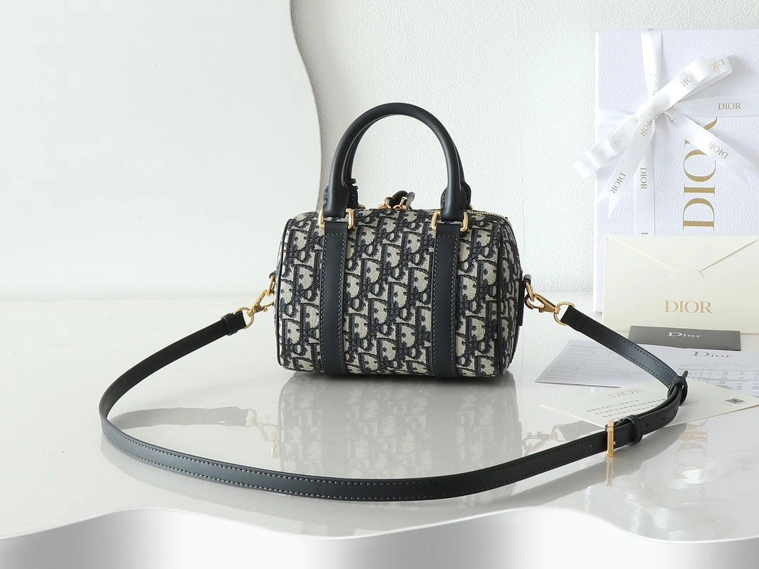 UrbanChic Christian Dior Top Handle Bags 92171