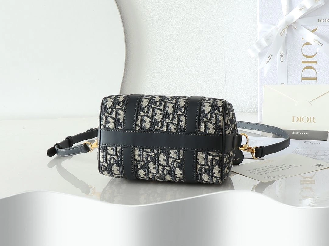 UrbanChic Christian Dior Top Handle Bags 92171