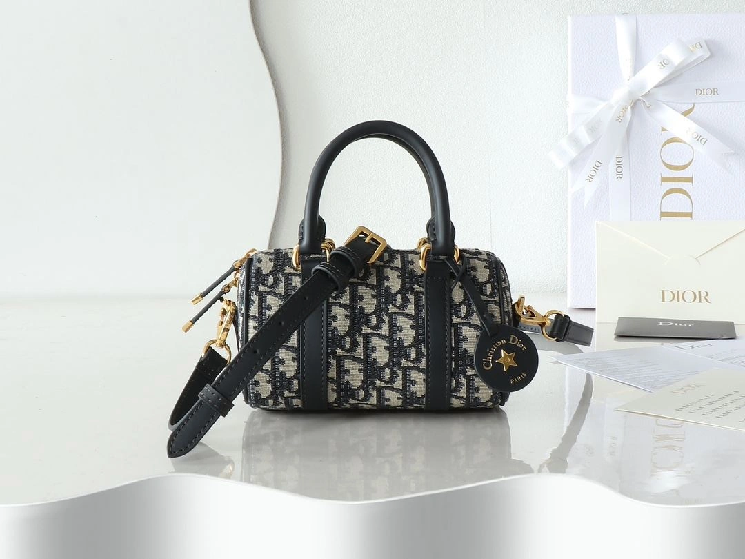 Christian Dior Top Handle Bags Versatile 92170