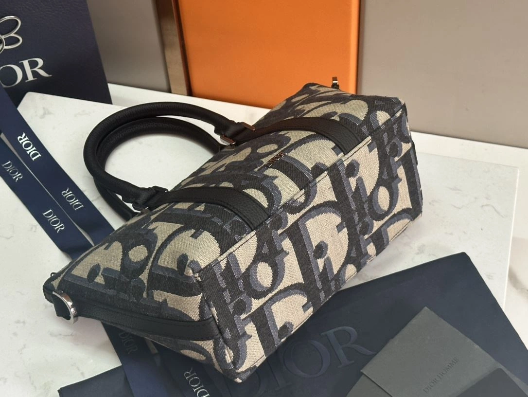 Christian Dior Top Handle Bags Soft 92168