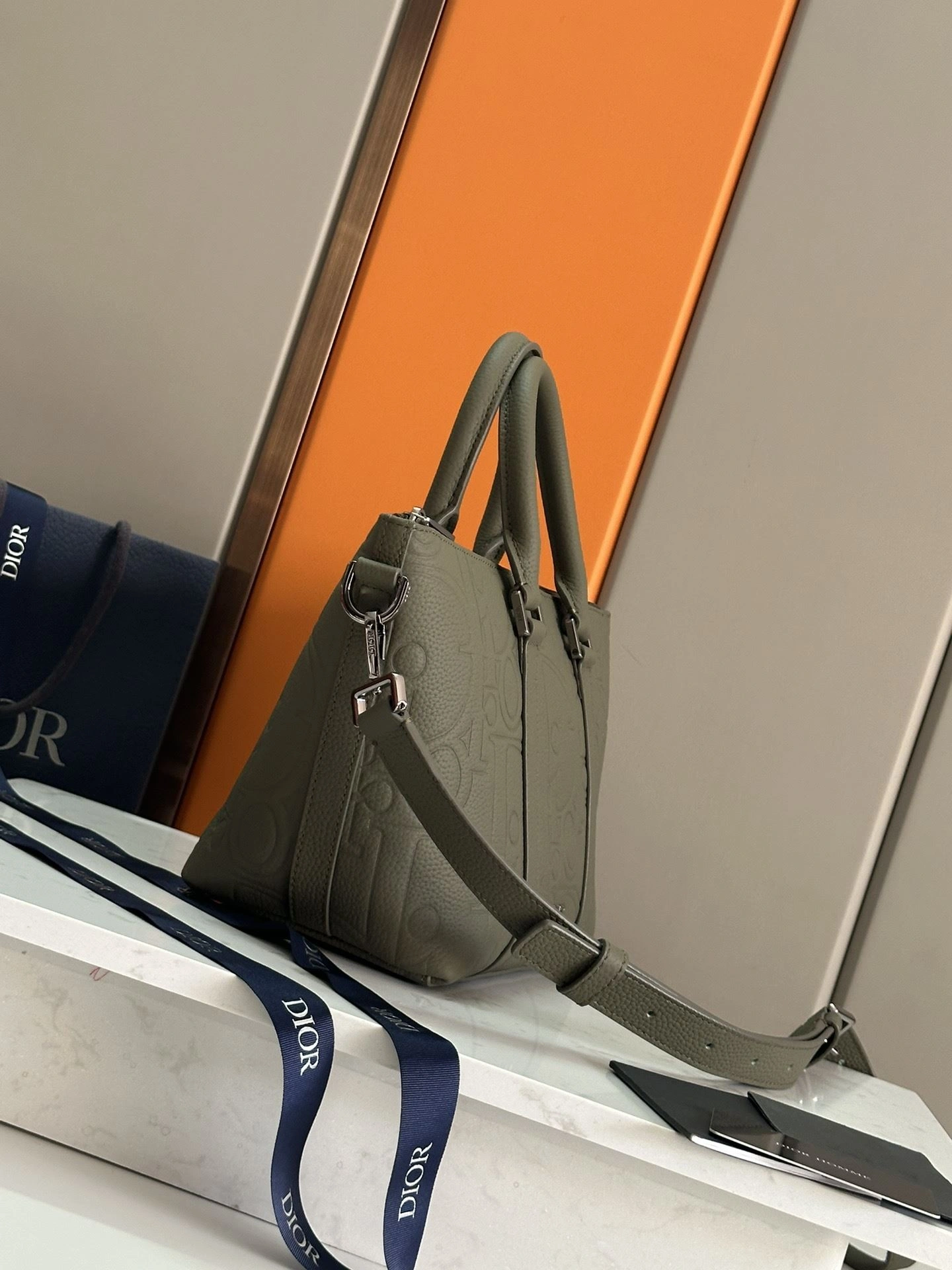 Christian Dior Top Handle Bags FlexibleFit 92162