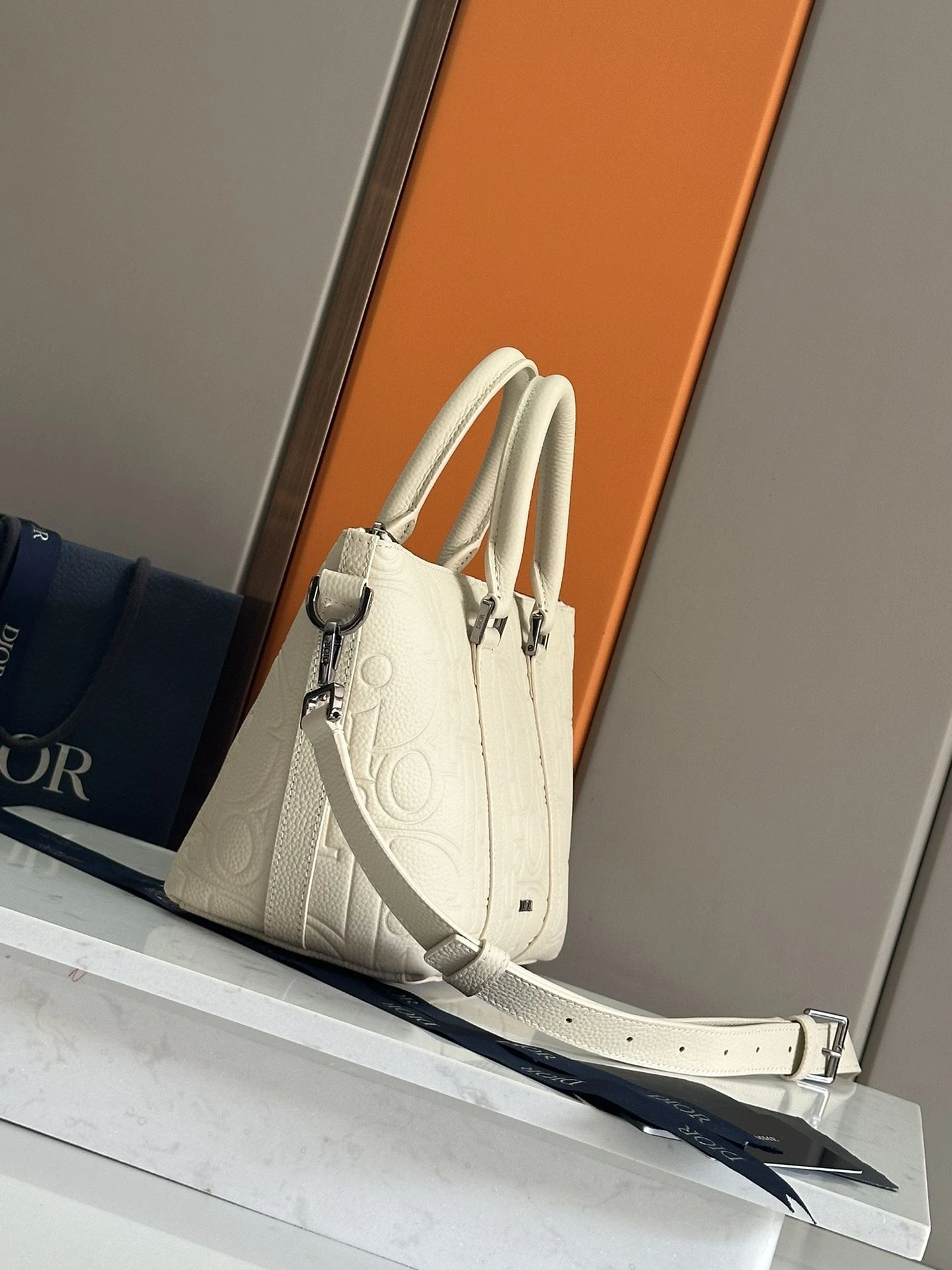 Christian Dior Top Handle Bags Modern 92165