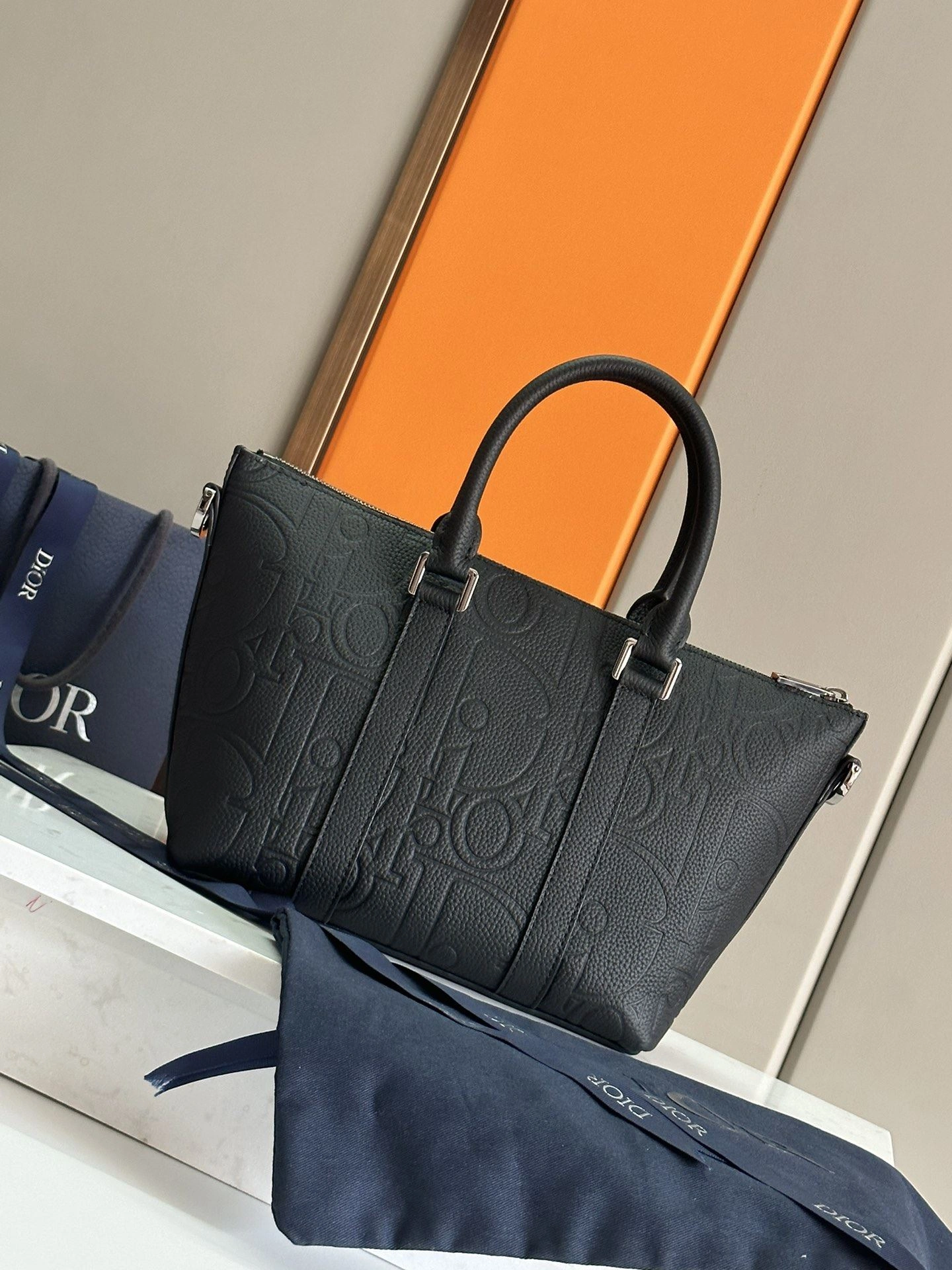 Unique Christian Dior Top Handle Bags 92192