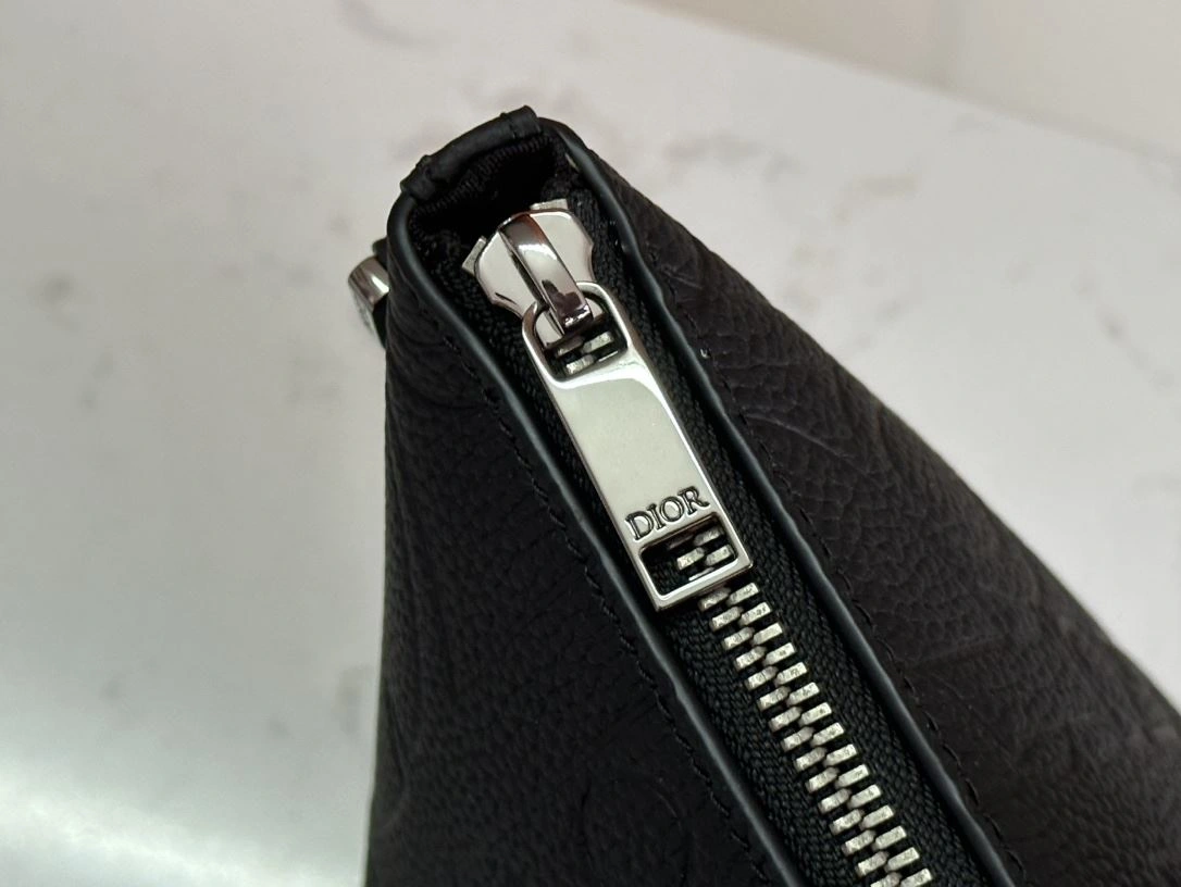 Unique Christian Dior Top Handle Bags 92192