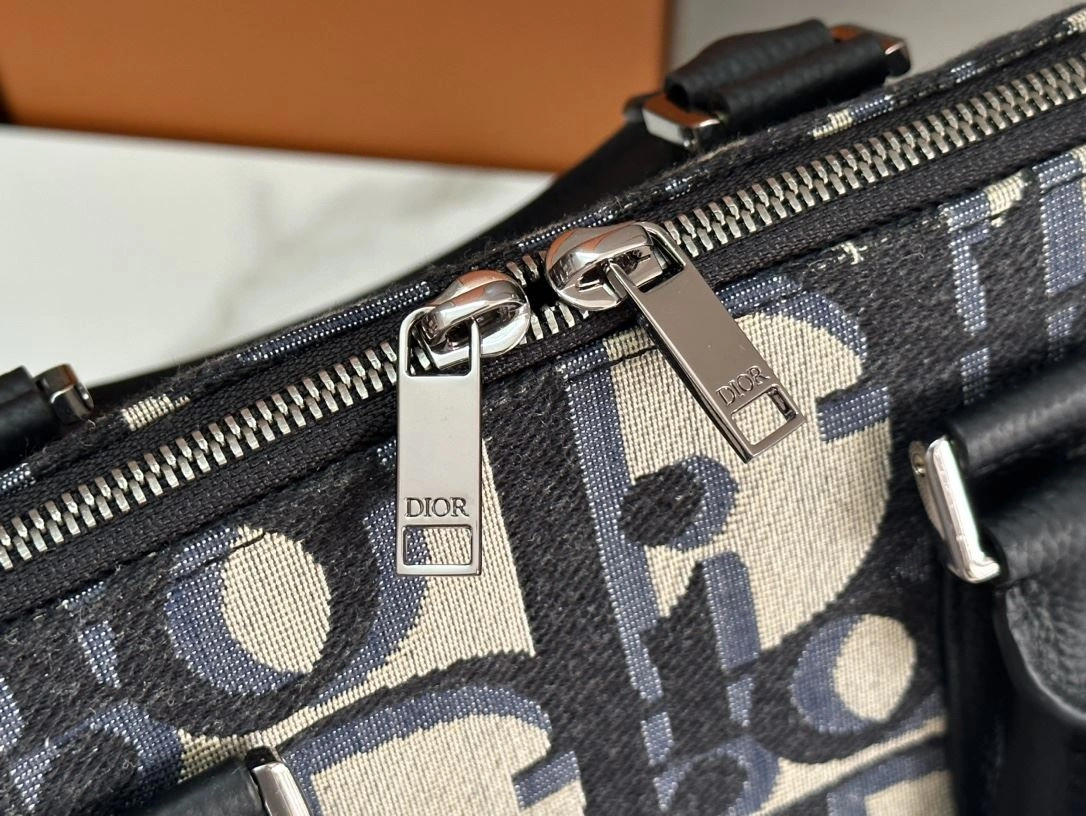 Christian Dior Top Handle Bags WrinkleFree 92154