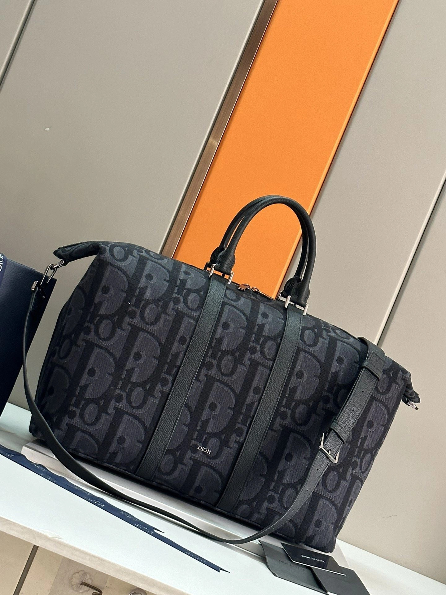 Resilient Christian Dior Top Handle Bags 92181