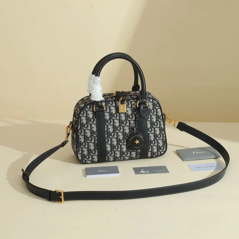Christian Dior Top Handle Bags Minimalist 46136