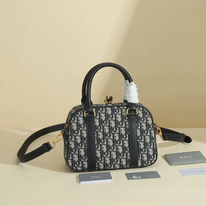 Christian Dior Top Handle Bags Minimalist 46136
