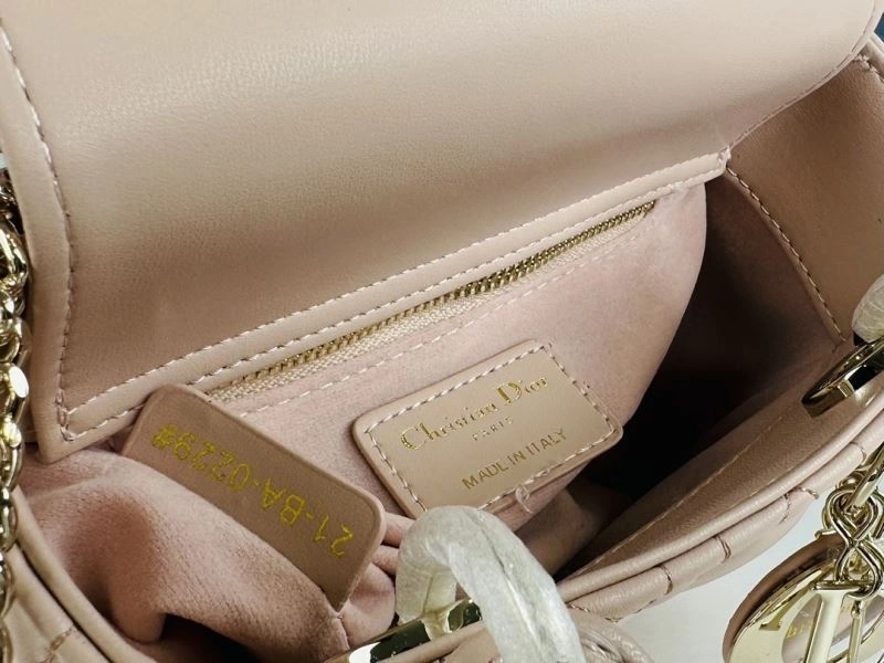 Refined Christian Dior Top Handle Bags 86181