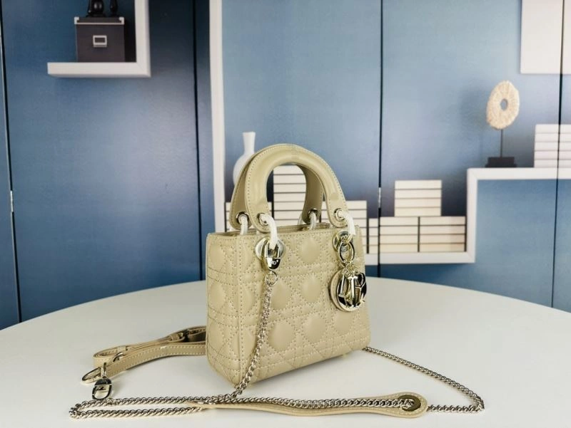 Timeless Christian Dior Top Handle Bags 86176
