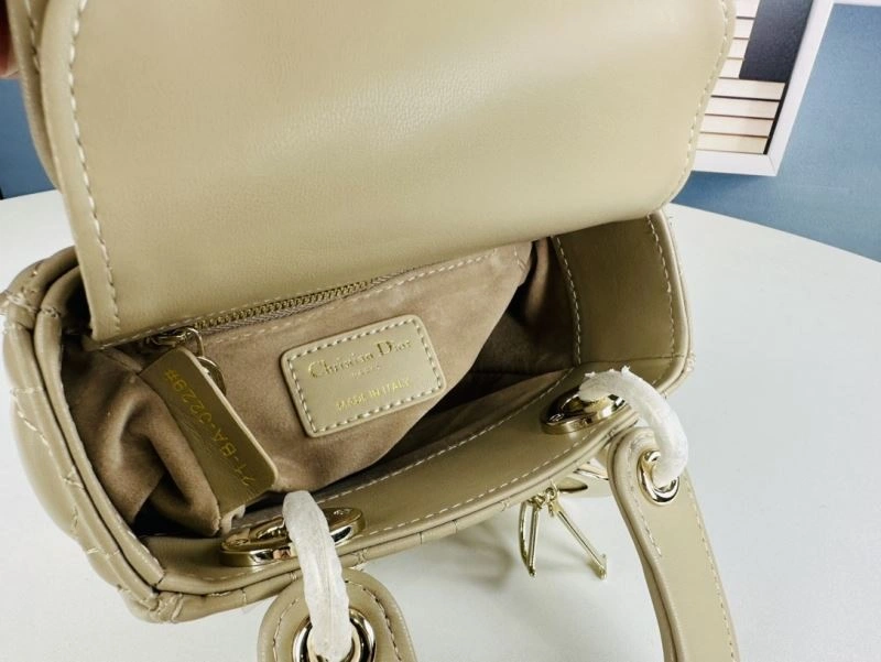 Timeless Christian Dior Top Handle Bags 86176