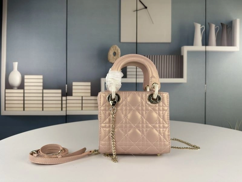 WellDesigned Christian Dior Top Handle Bags 86175
