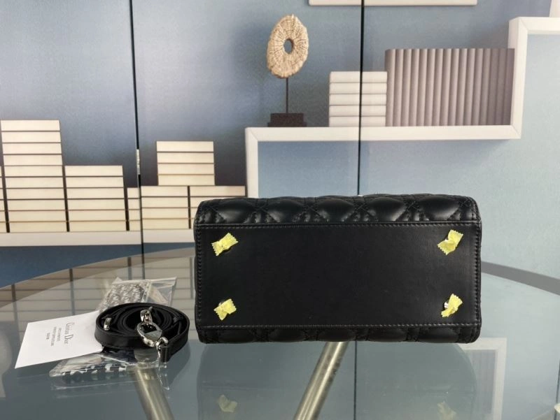 Popular Christian Dior Top Handle Bags 86174