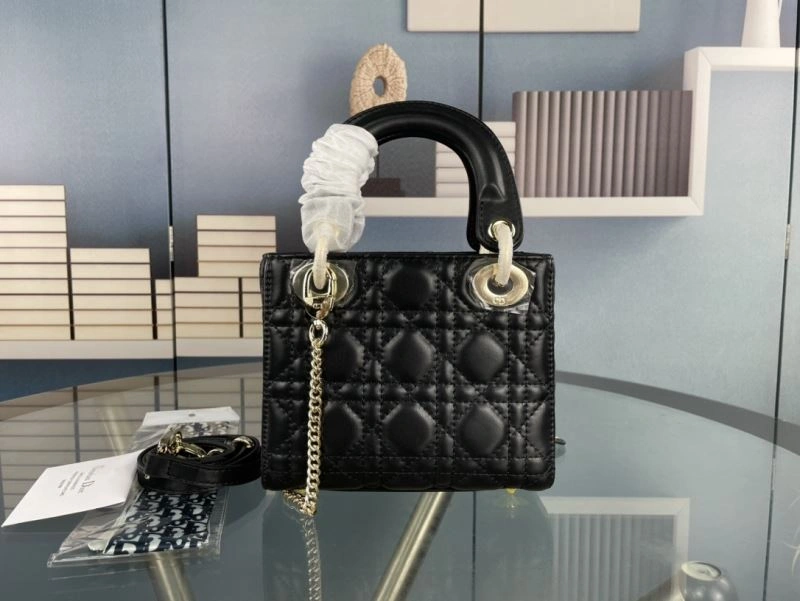 Minimalist Christian Dior Top Handle Bags 86165