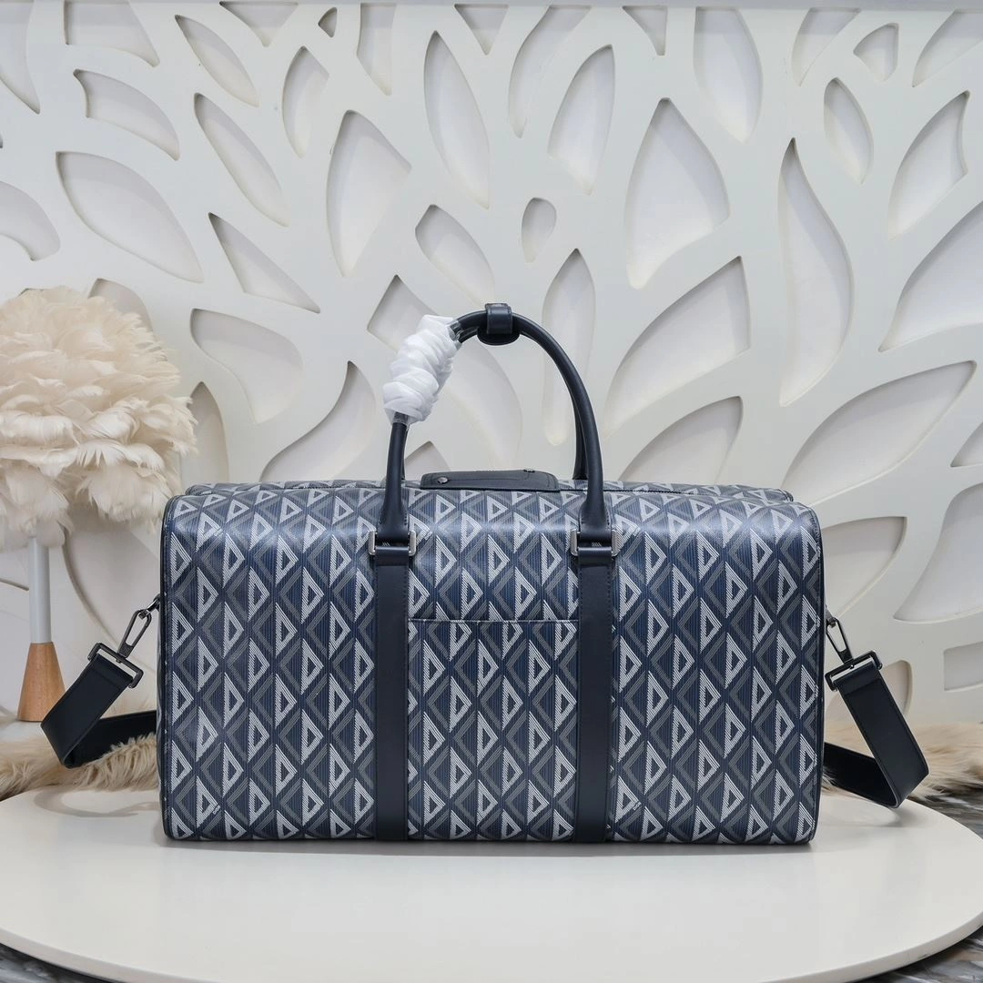 Fashionable Christian Dior Travel Bags 91195