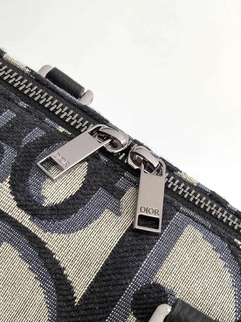Minimalist Christian Dior Travel Bags 70242