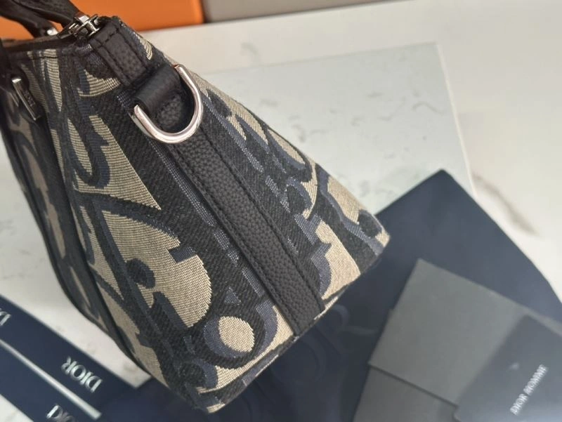Christian Dior Travel Bags UrbanStyle 70237