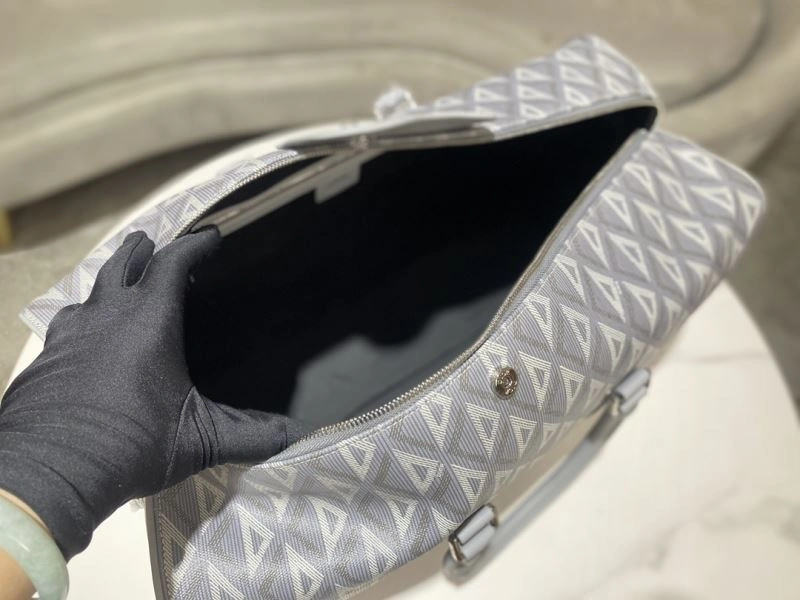 Elegant Christian Dior Travel Bags 70222