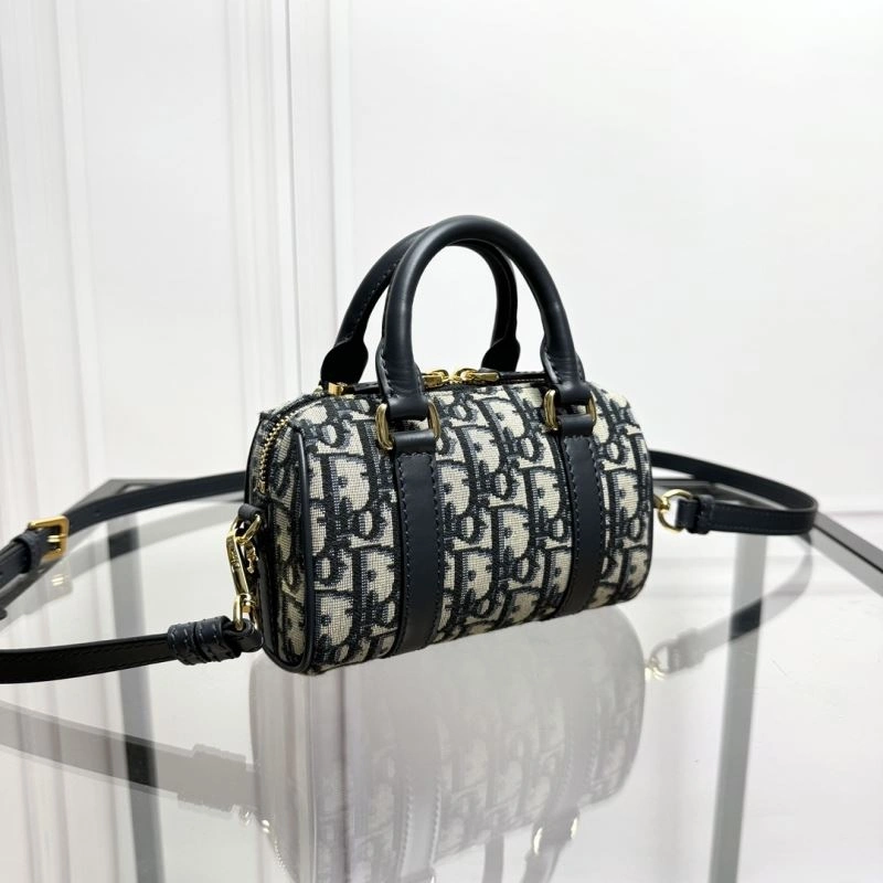 ZipUp Christian Dior Travel Bags 70219