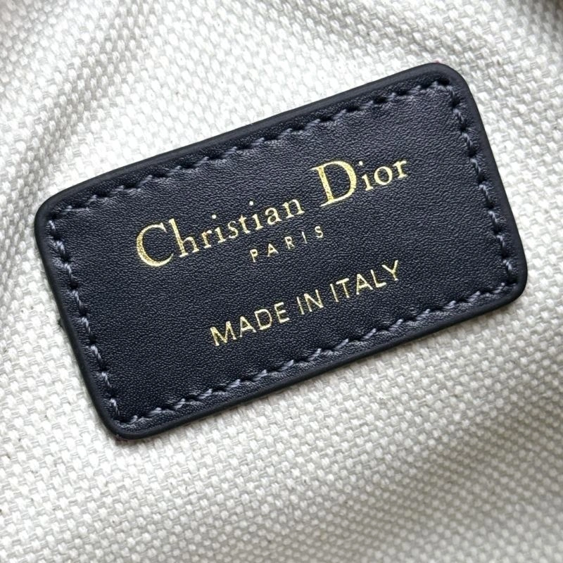 ZipUp Christian Dior Travel Bags 70219