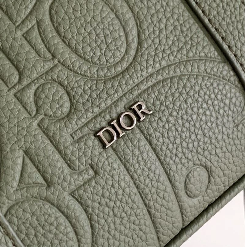 EyeCatching Christian Dior Travel Bags 66620