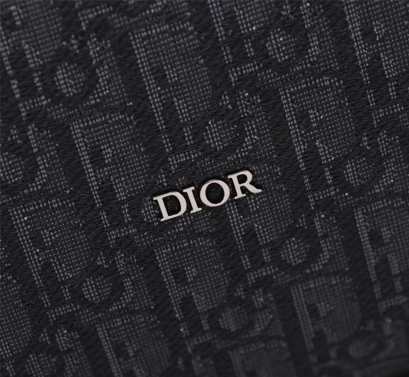Minimalist Christian Dior Travel Bags 74193