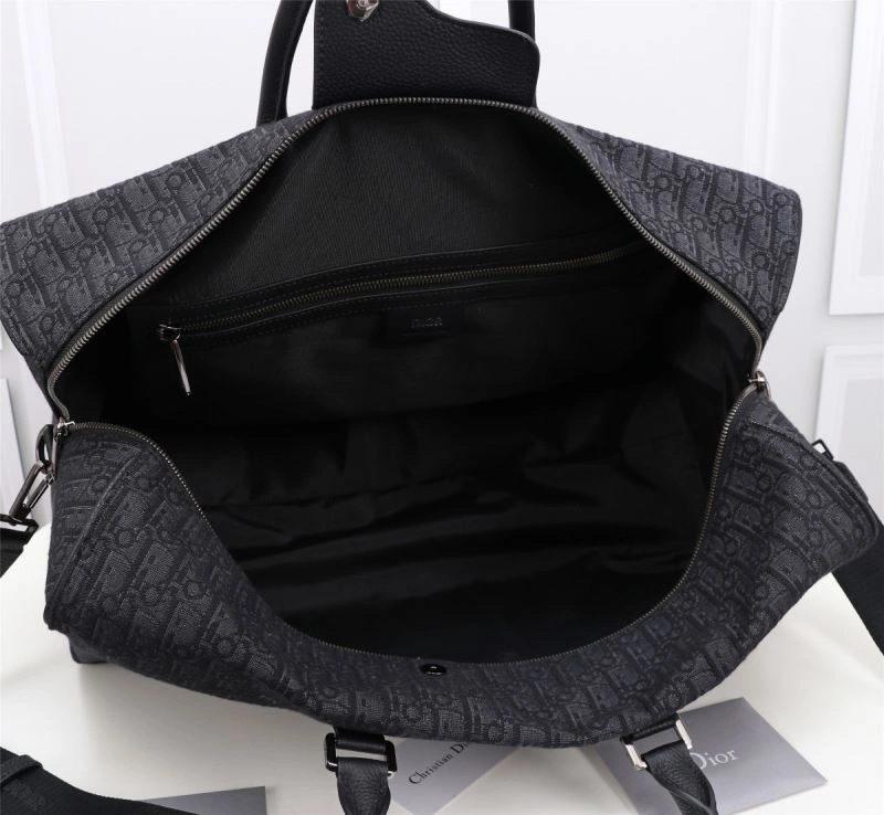Minimalist Christian Dior Travel Bags 74193