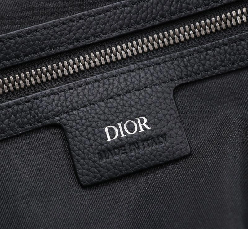 Minimalist Christian Dior Travel Bags 74193
