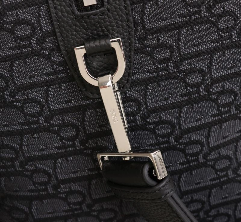 SunProtective Christian Dior Travel Bags 74194