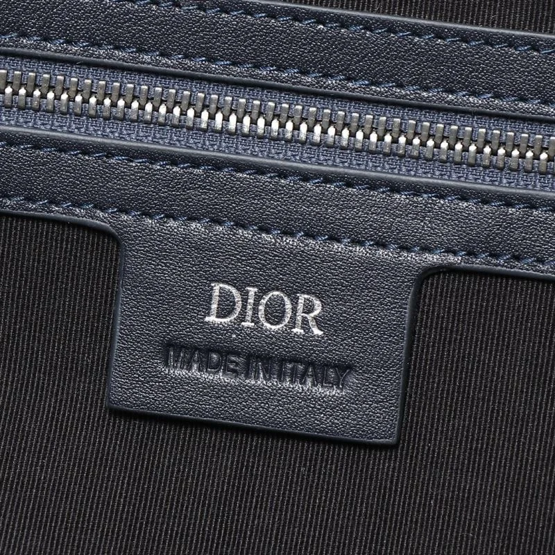 Trendsetting Christian Dior Travel Bags 46135