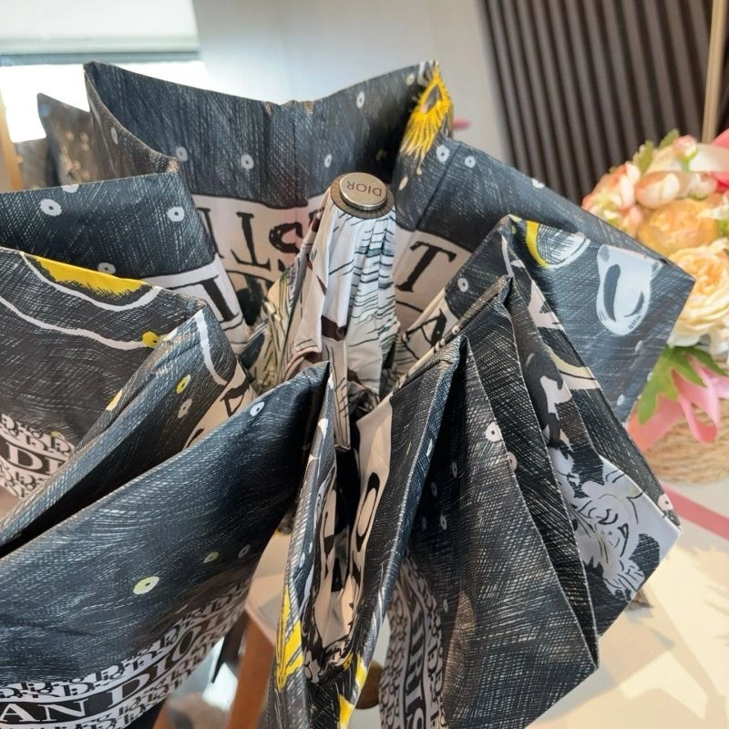 Functional Christian Dior Umbrella 275652