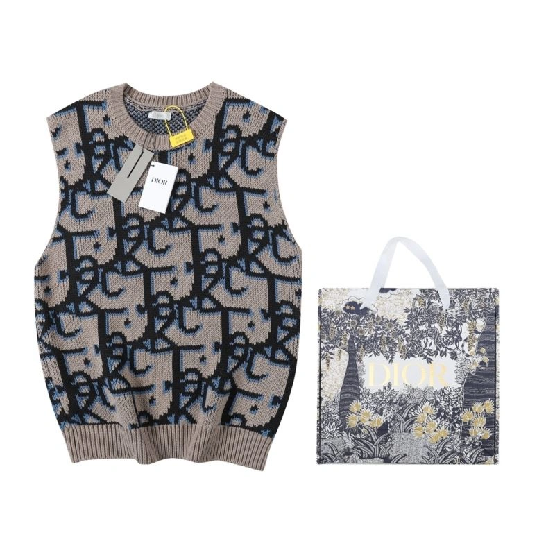 Sophisticated Christian Dior Vest 117271