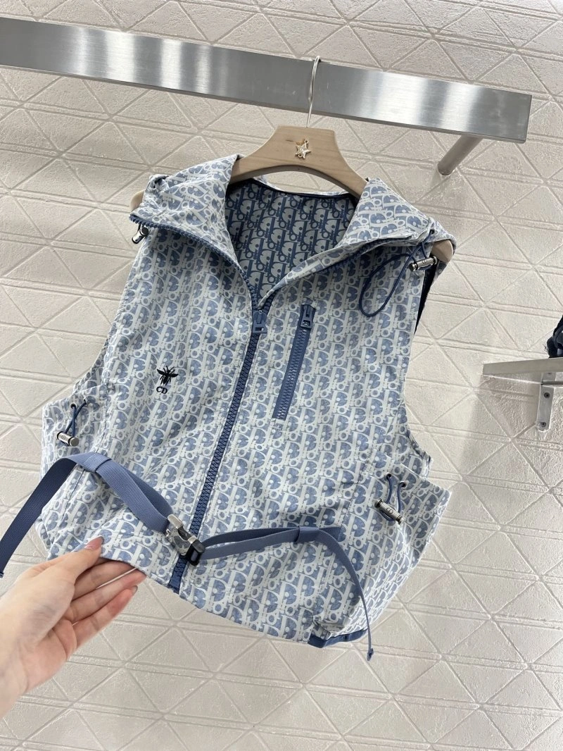 Compact Christian Dior Vest 113379