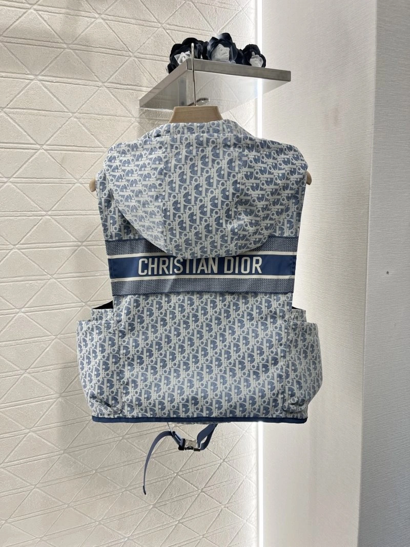 Compact Christian Dior Vest 113379