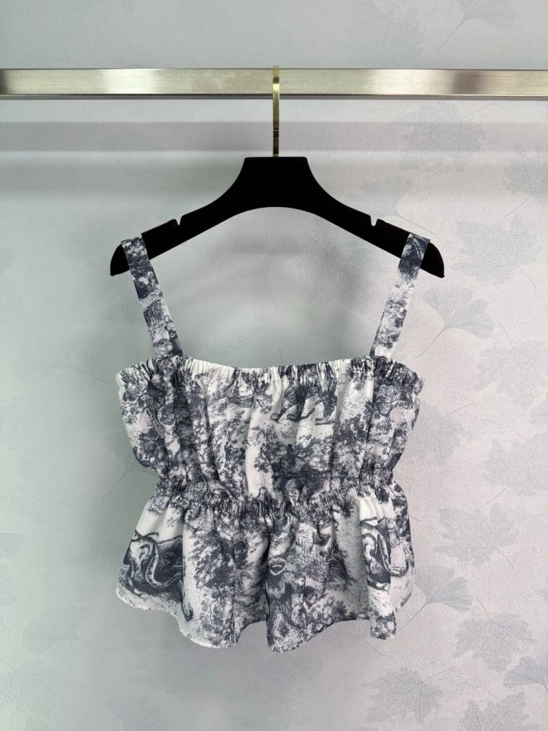 Youthful Christian Dior Vest 112634