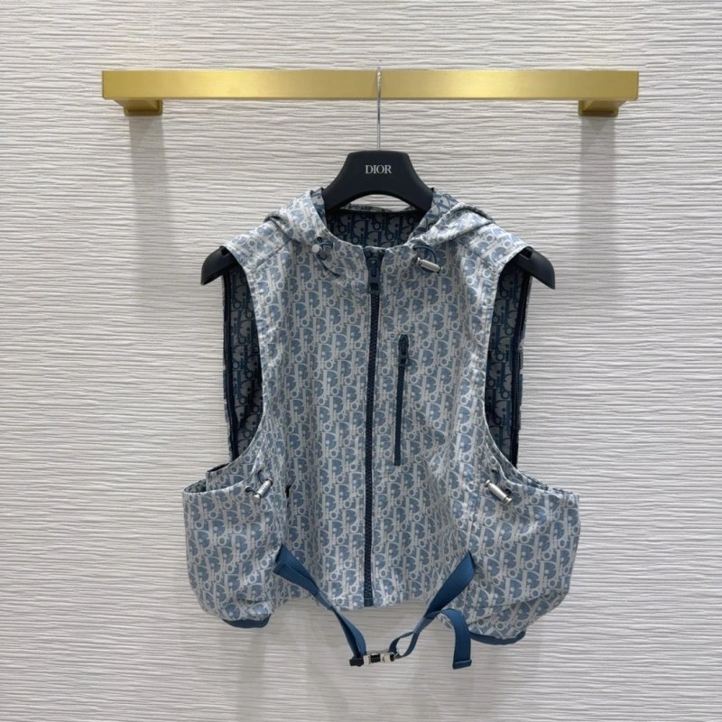 SmoothTexture Christian Dior Vest 112605
