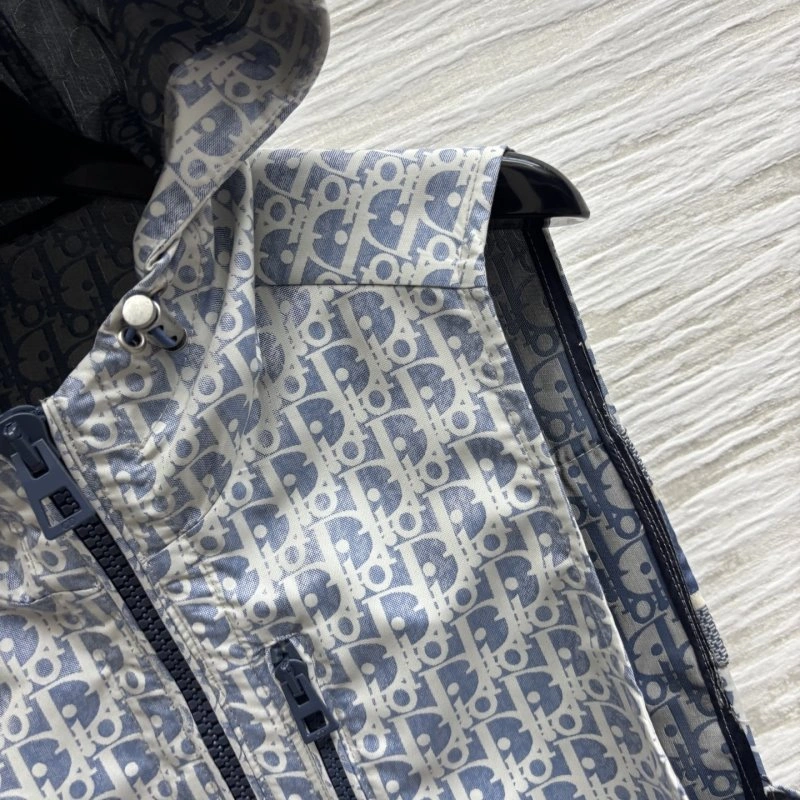 Christian Dior Vest Elegant 112579