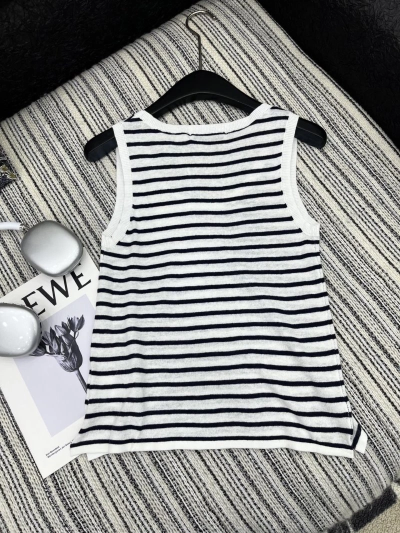 Sleek Christian Dior Vest 113991