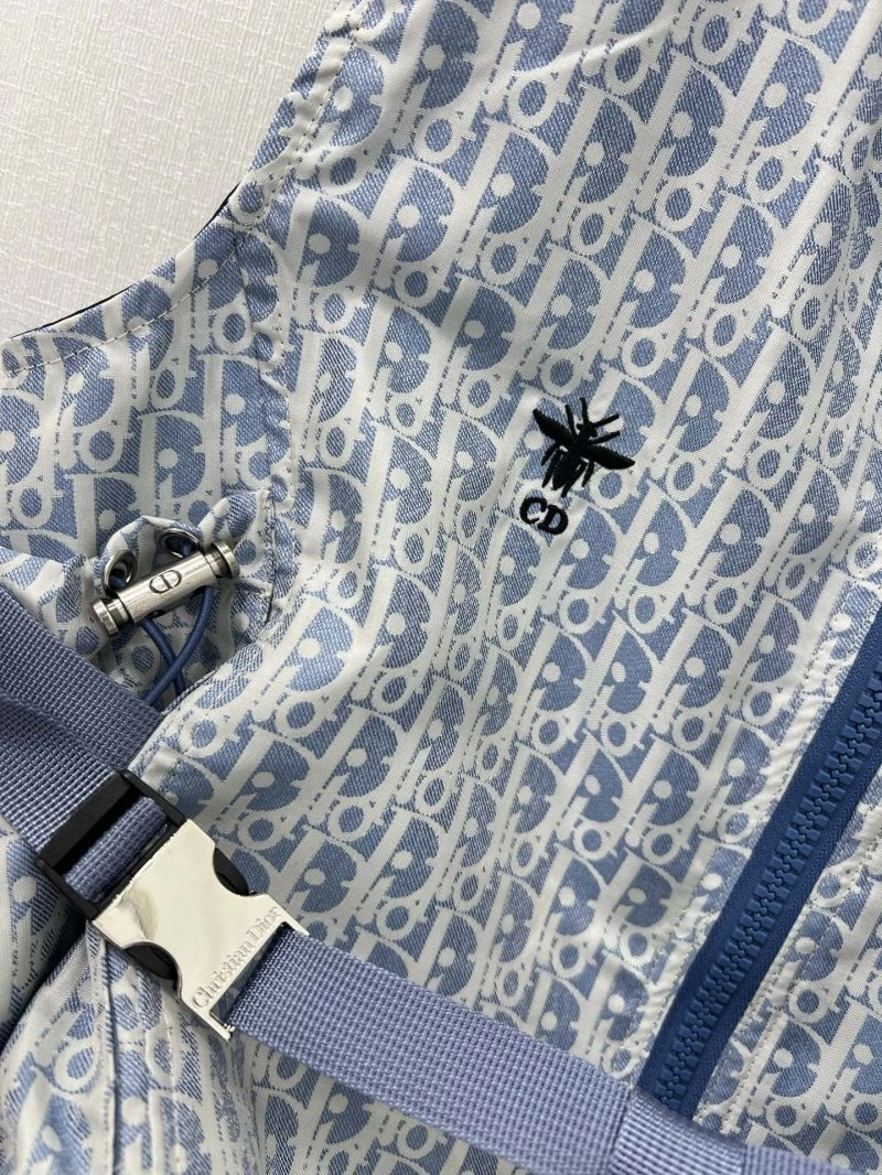Vibrant Christian Dior Vest 114015