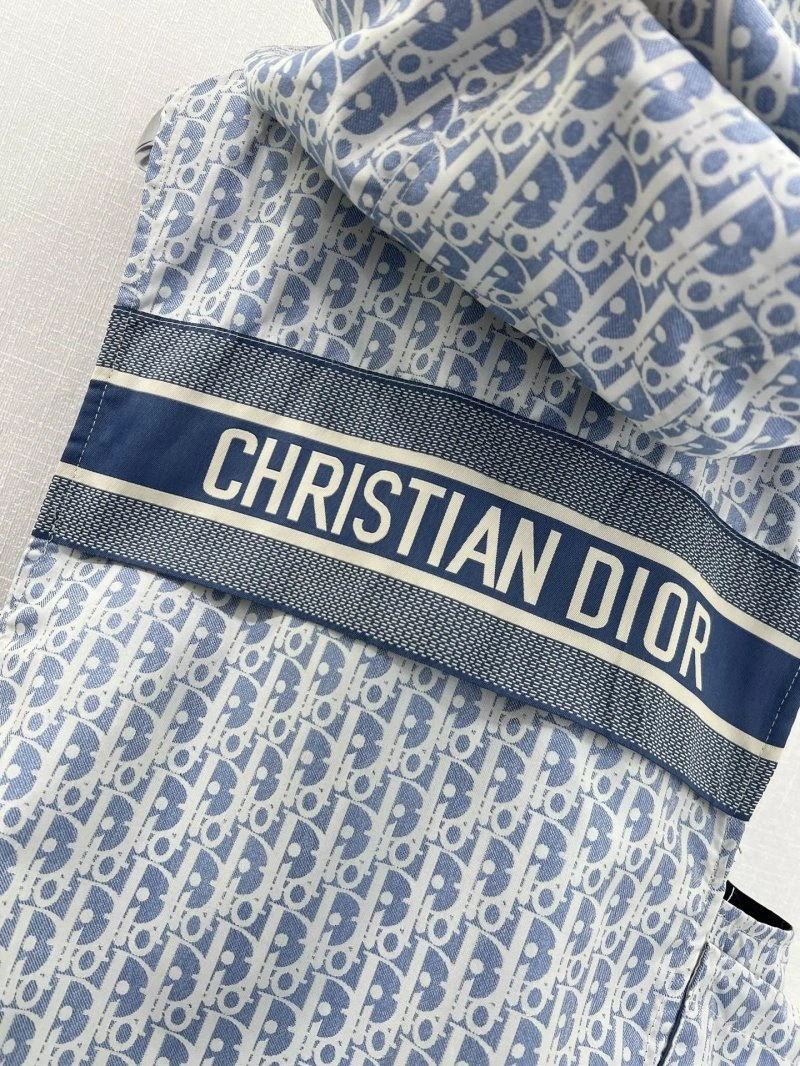 Vibrant Christian Dior Vest 114015