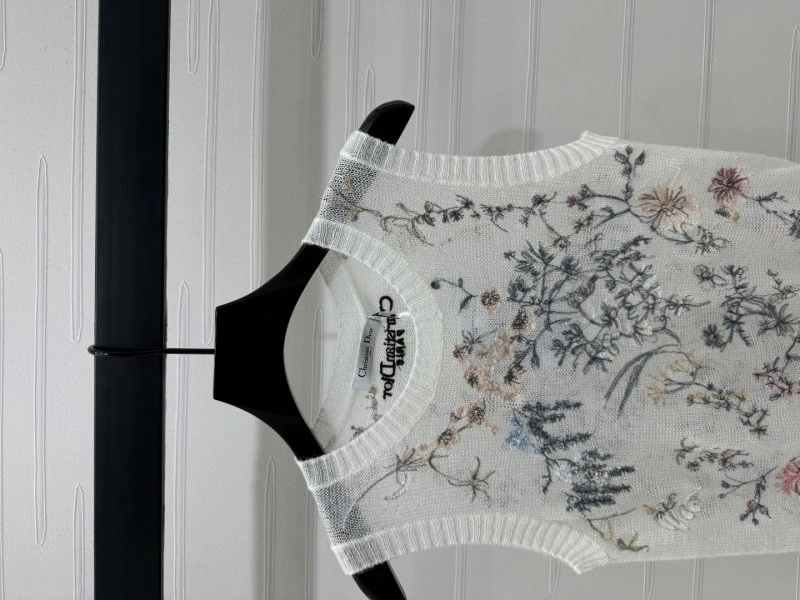 Timeless Christian Dior Vest 113957