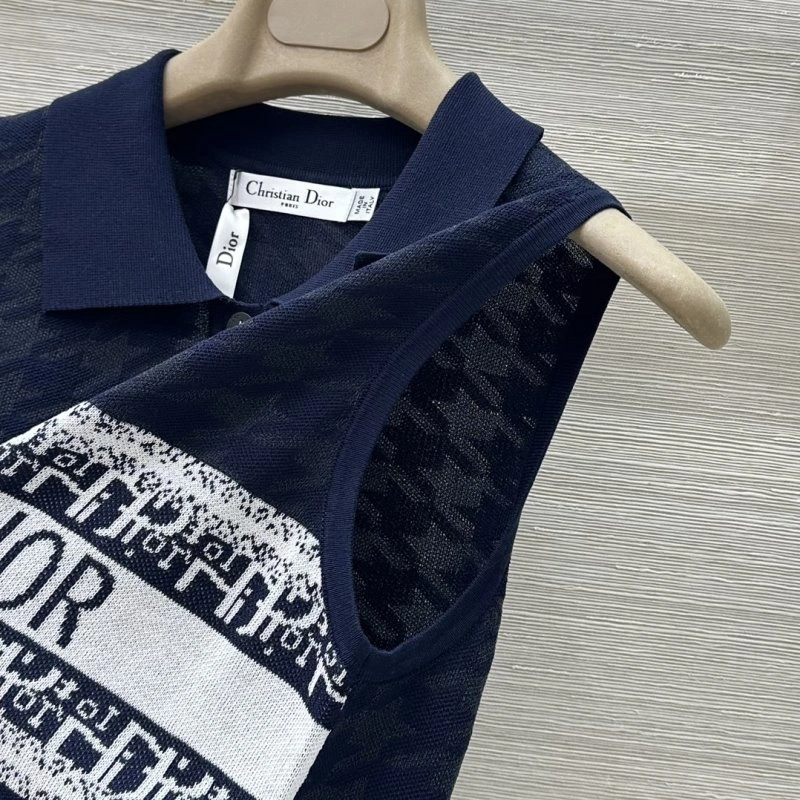 Supportive Christian Dior Vest 113978